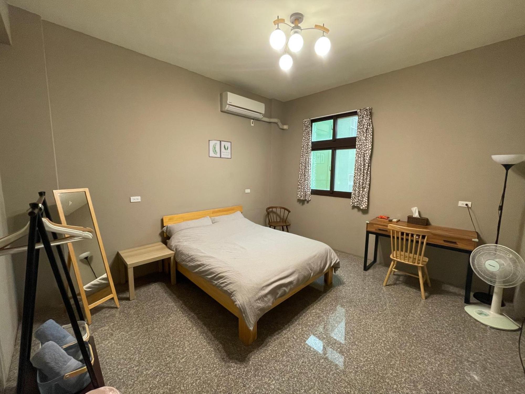 Hello Guesthouse 鹿港鎮 エクステリア 写真