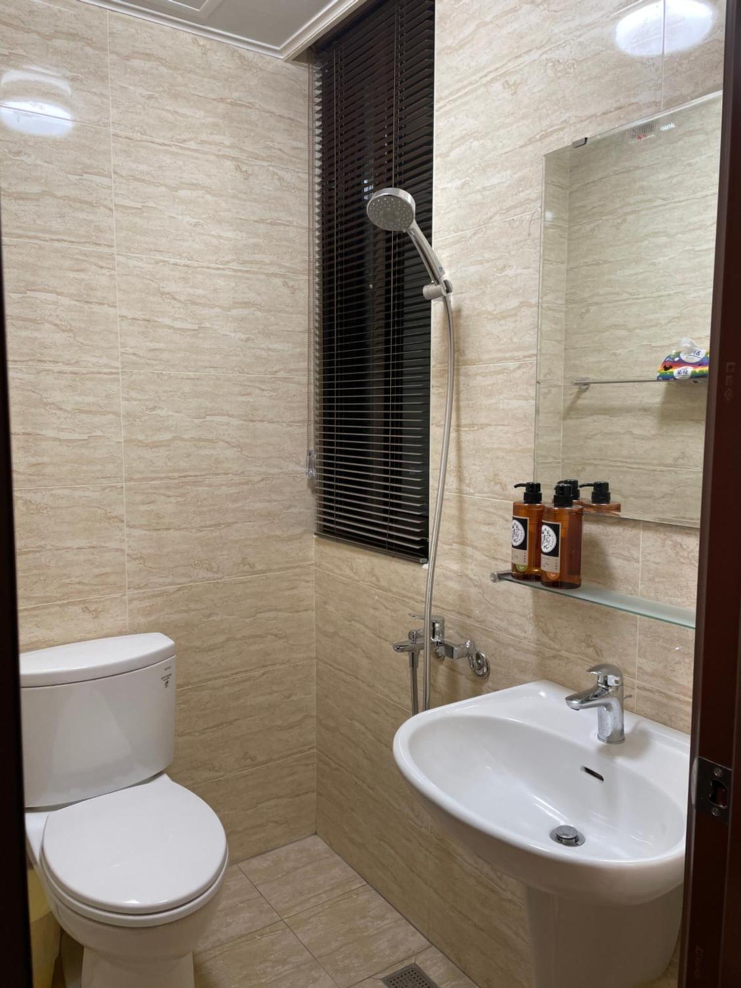 Hello Guesthouse 鹿港鎮 エクステリア 写真